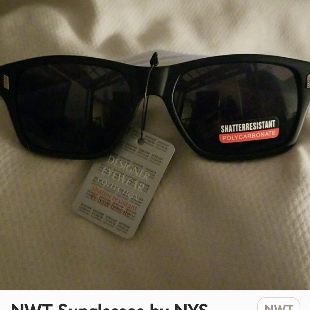 Black Wayfarer Sunglasses